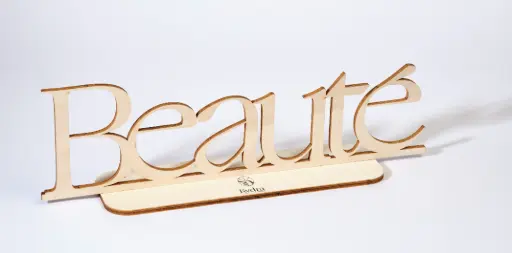 [KD24000Z024FR] Kydra Le Salon Deco Wood Words ''PURE'' & ''BEAUTE''